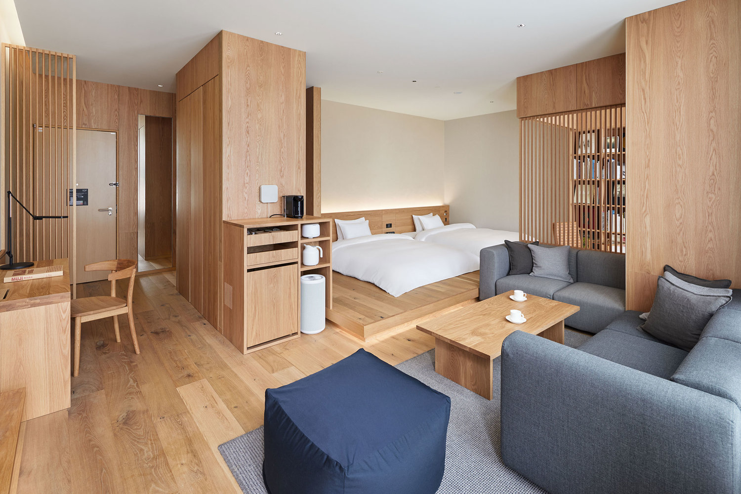 https://tgr.com.ph/img/blogs/full/anti-gorgeous-anti-cheap-muji-hotel-ginza-is-the-minimalist-hotel-of-our-dreams.jpg